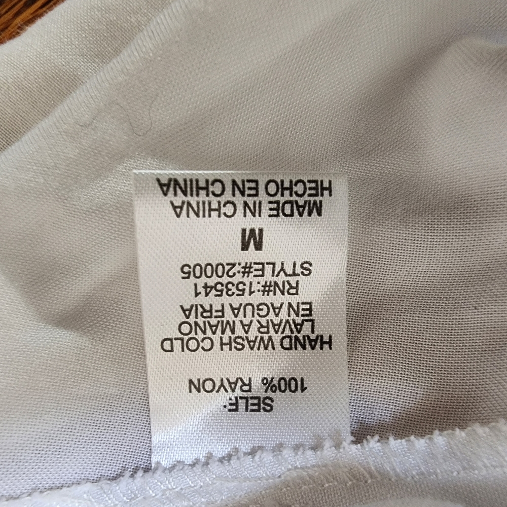 💥 Cream Crochet-Back Peasant Blouse - Women - Picture 6 of 7